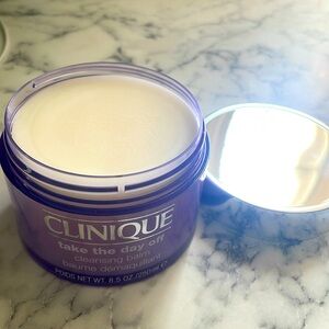 💜 JUMBO 8.5 Oz! 💜 Clinique Take The Day Off💜